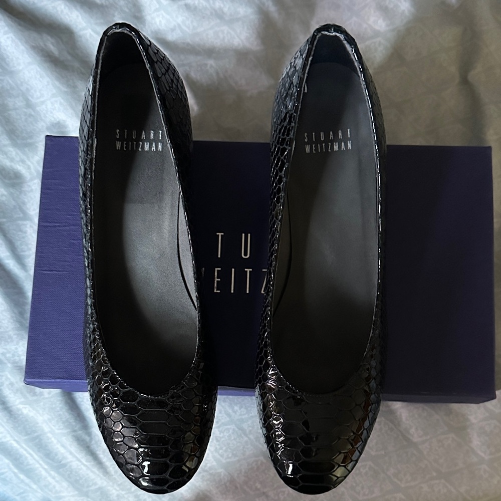 Stuart Weitzman Black Croc Patent Ballet Flats